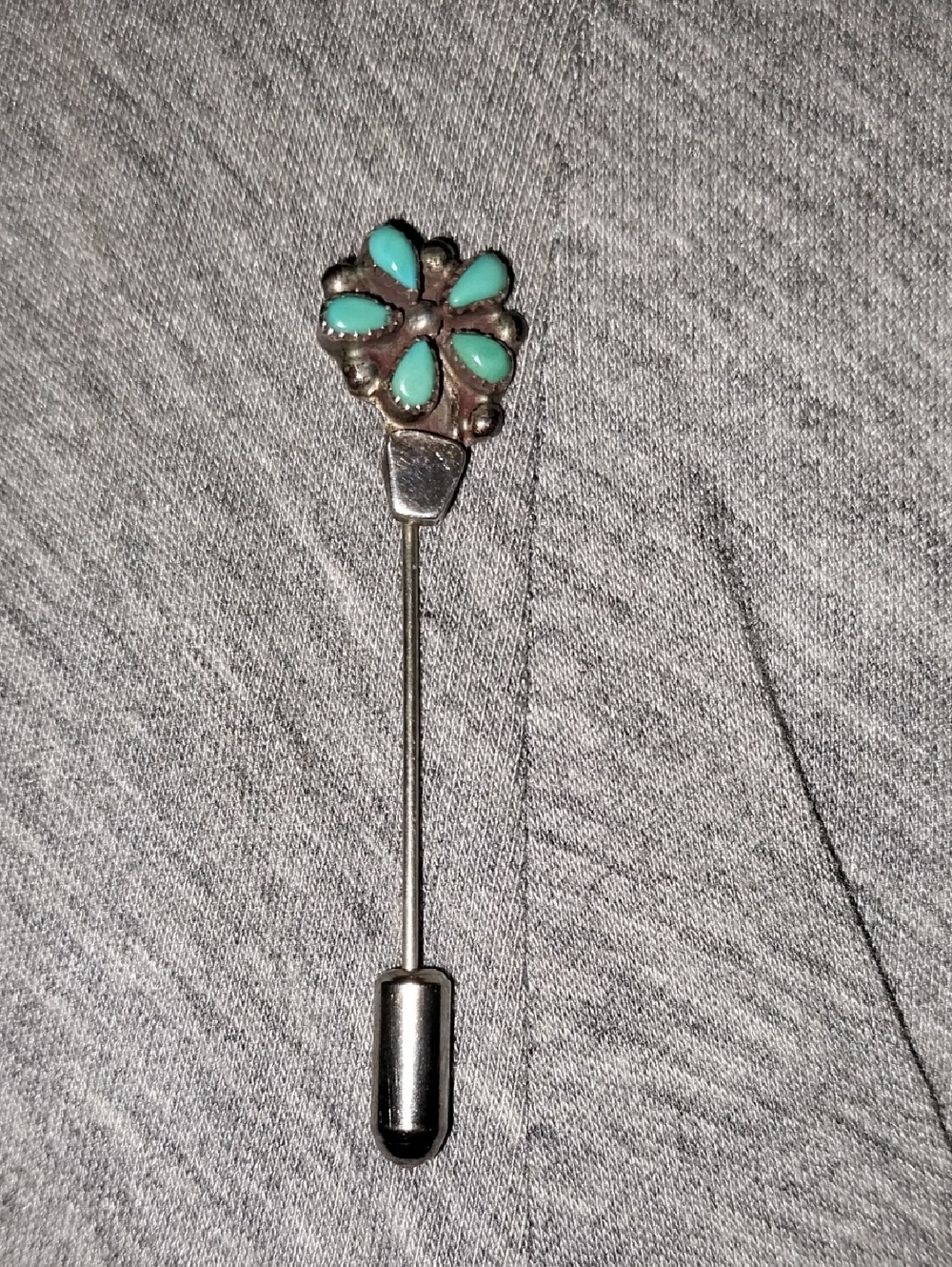 Vtg. Sterling Silver Kingman Turquoise Rosette Stick Pin